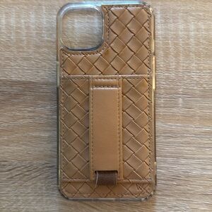 Walli case in sandstone weave for iPhone 13
